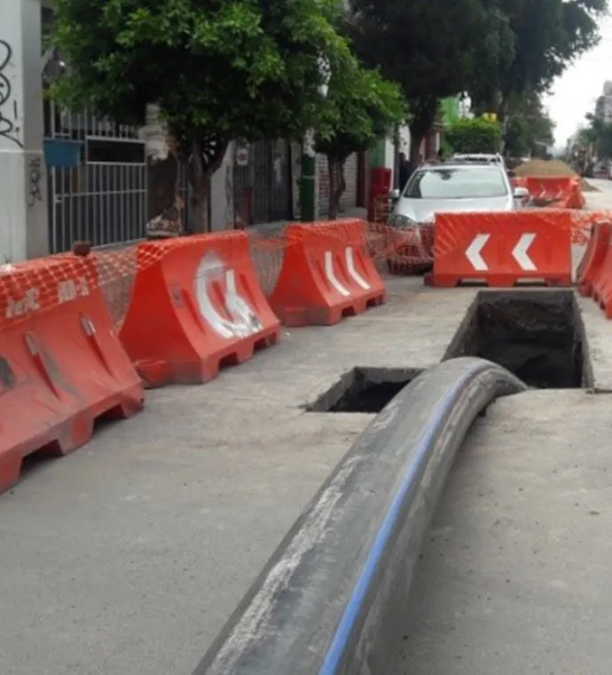 Rehabilitación de red por método de rompimiento HB